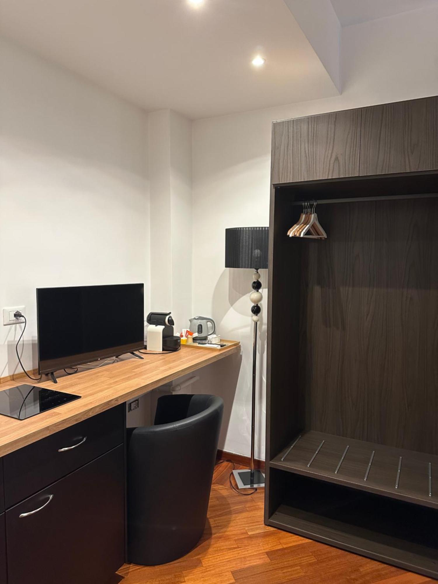 Vatican Qg Rooms ローマ エクステリア 写真